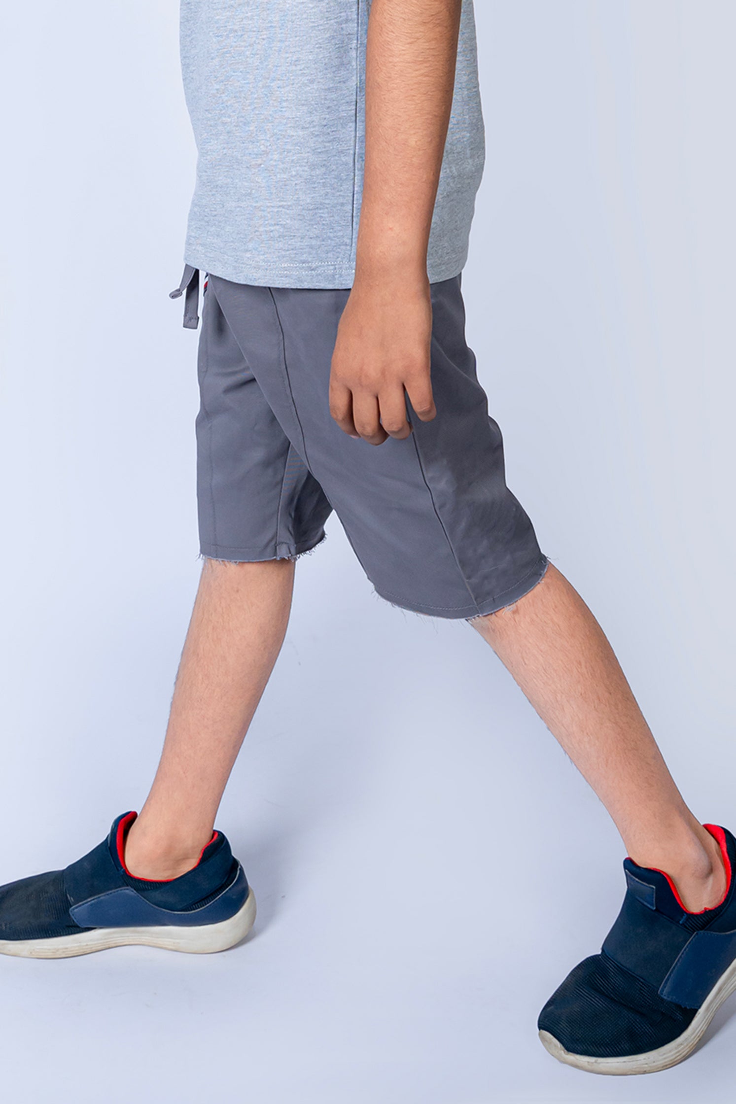 BOY'S TWILL SHORT KARCHI GRAY