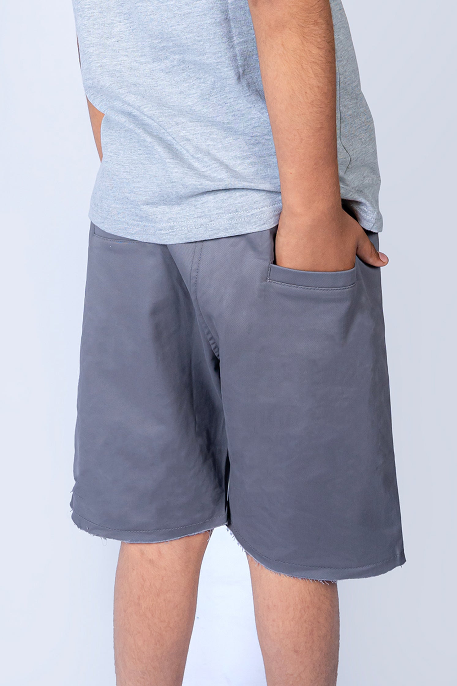 BOY'S TWILL SHORT KARCHI GRAY