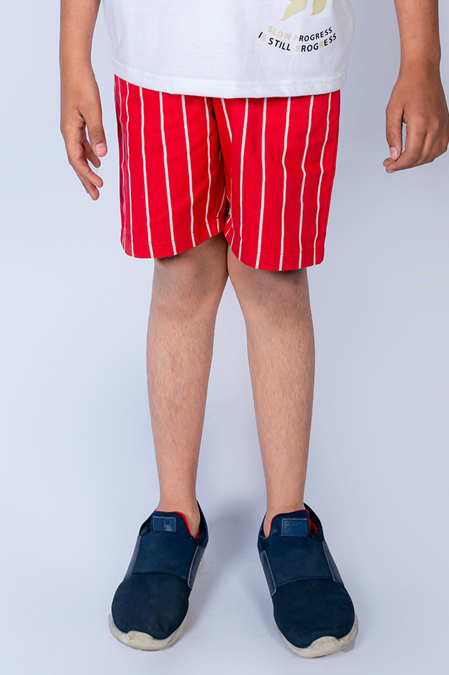 BOY'S TWILL SHORT RED WITH WHITE LINES