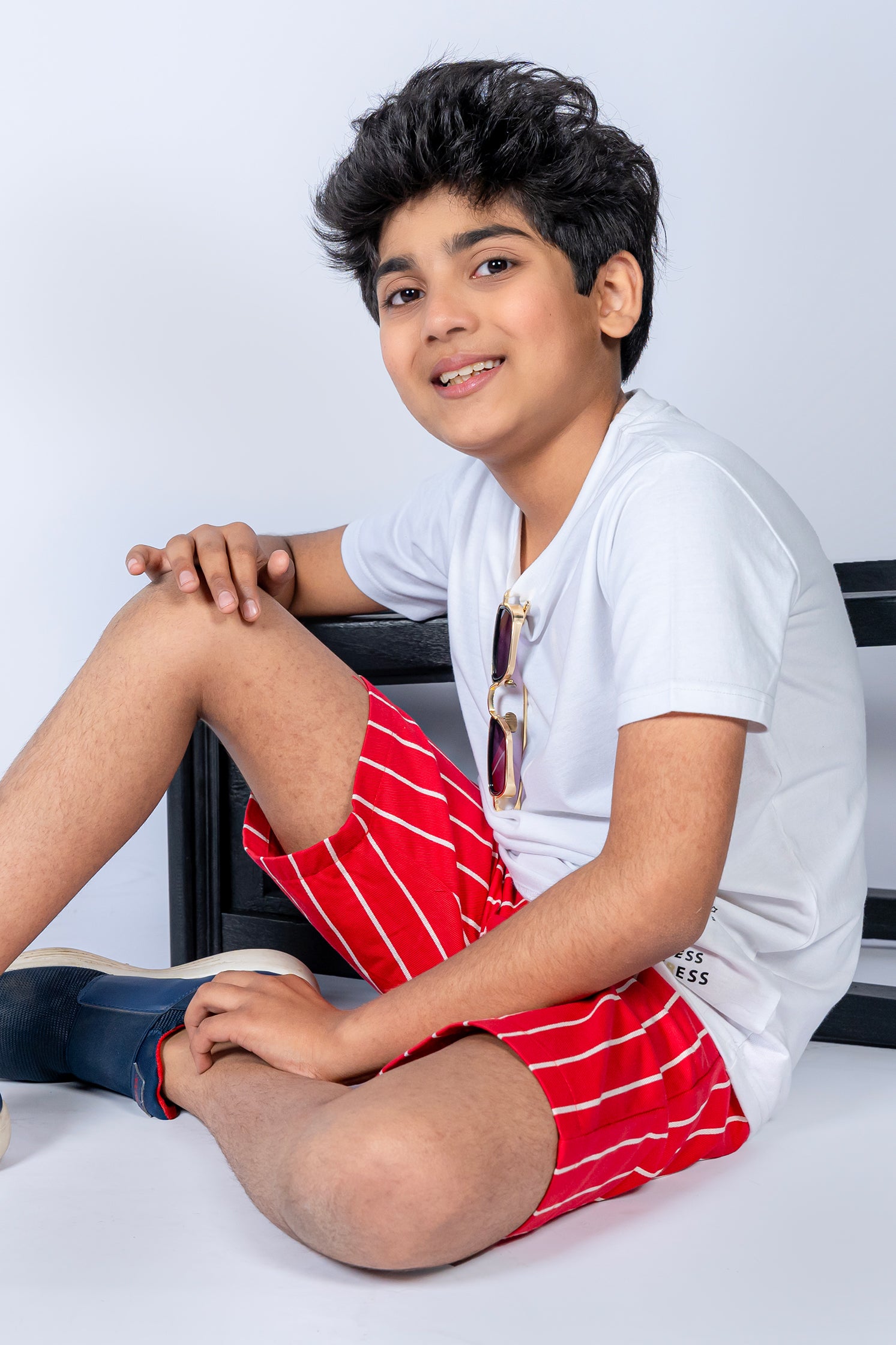 BOY'S TWILL SHORT RED WITH WHITE LINES