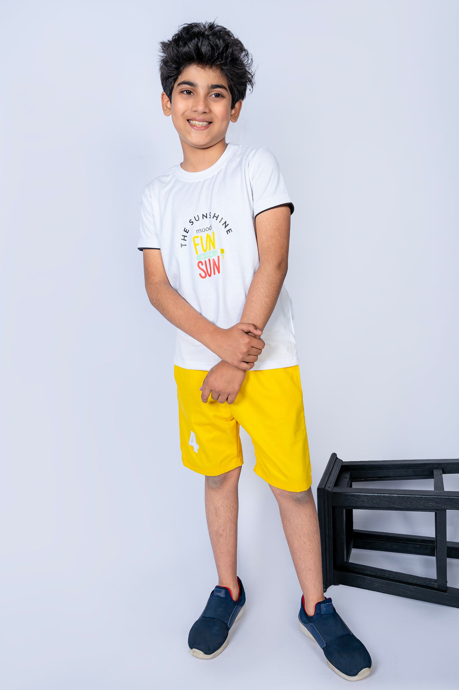 BOY'S T-SHIRT WHITE WITH "SUN" PRINTING