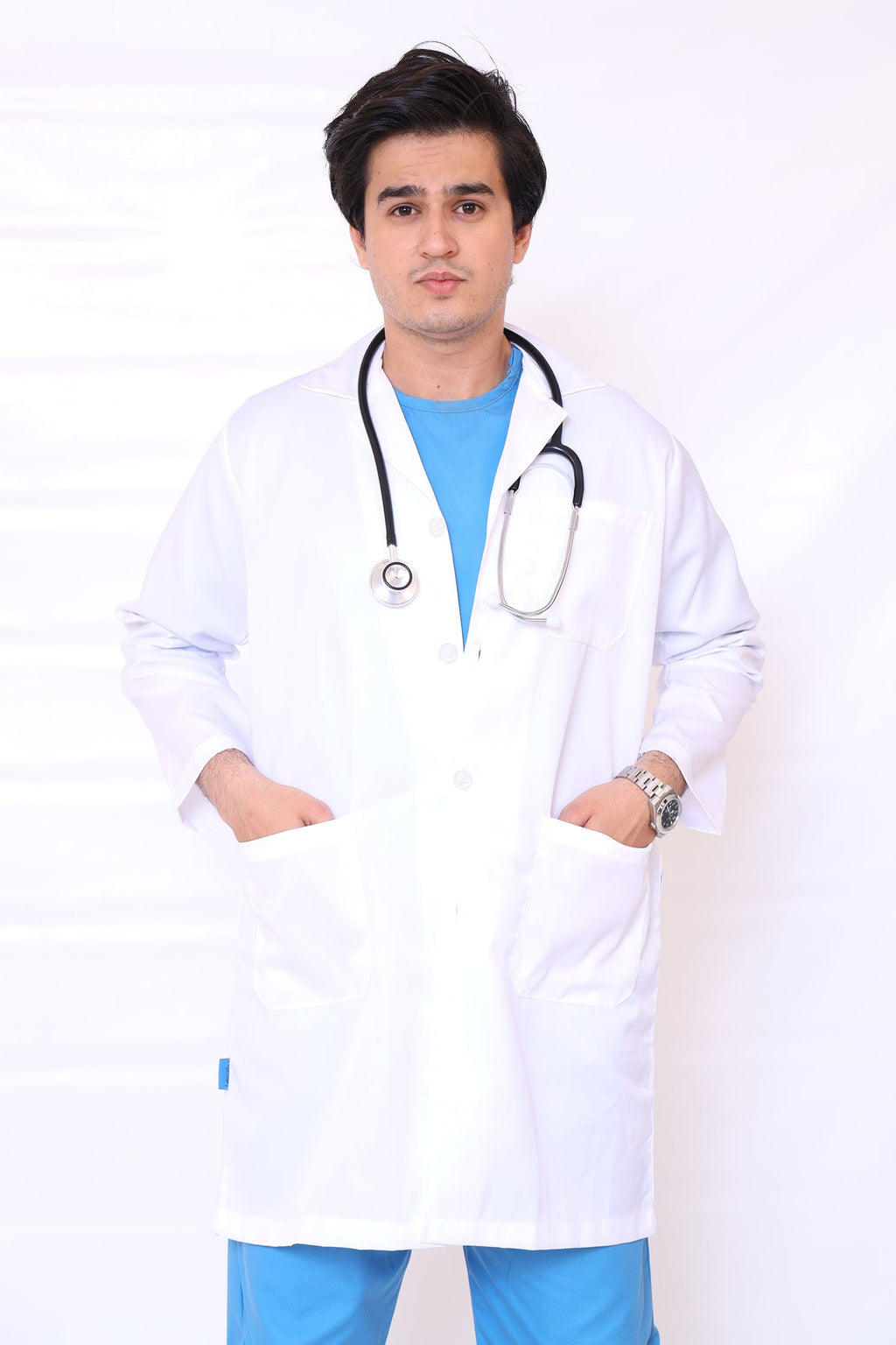 PROFESSIONAL MALE MICHAEL LAB COAT