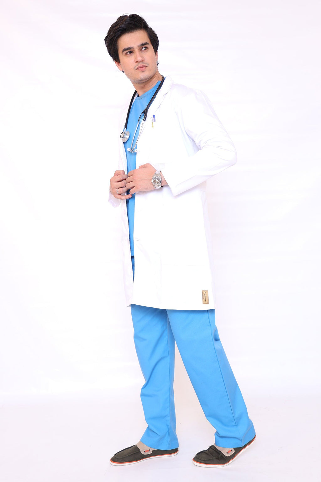 PROFESSIONAL MALE MICHAEL LAB COAT