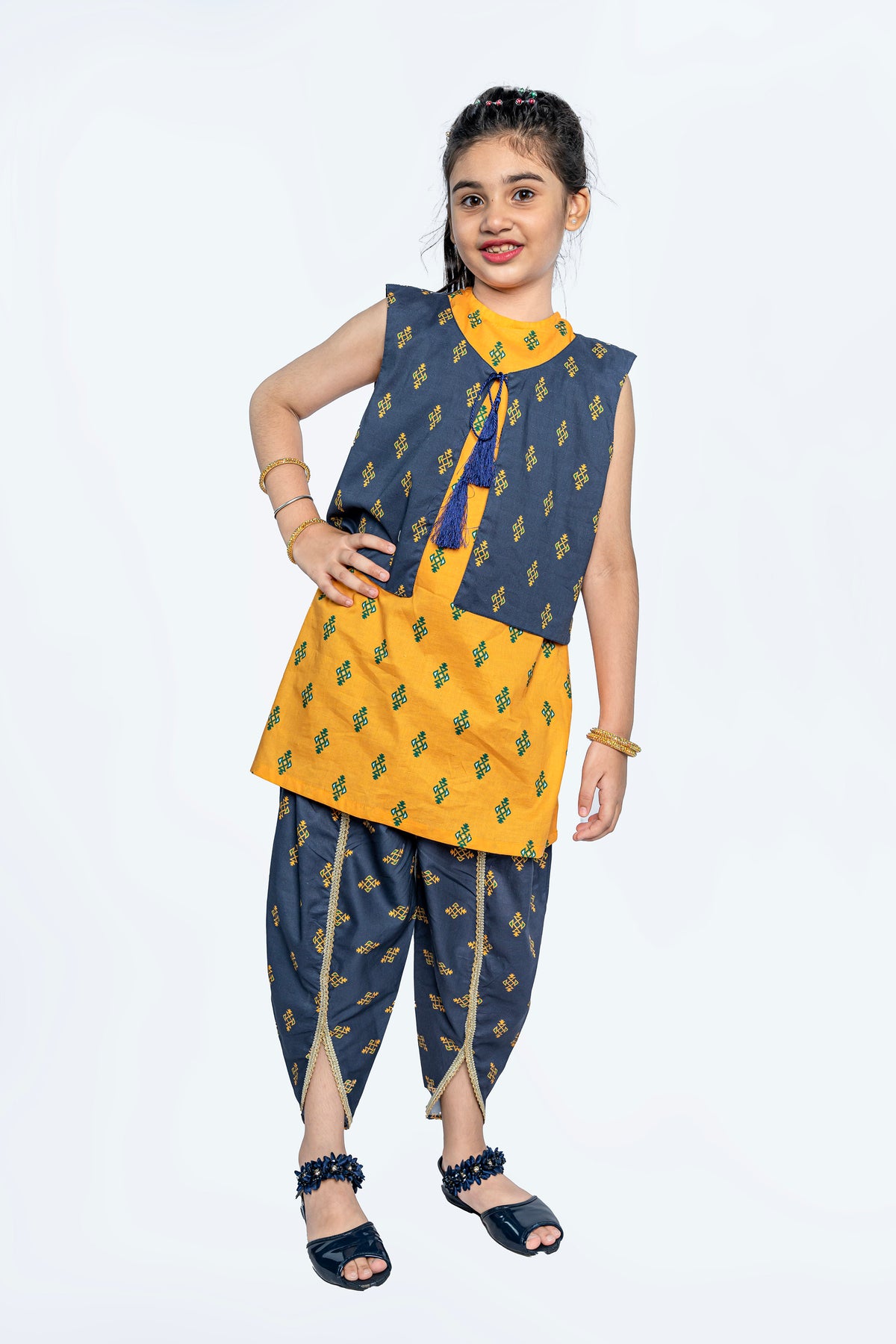 Girls Digital Print 2pc Suit