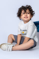 KIDS T-SHIRT WHITE WITH "TREAT YOURSELF" PRINTING