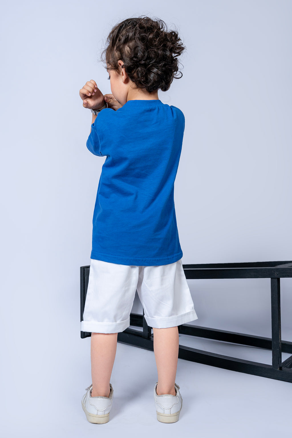 KID'S T-SHIRT ROYAL BLUE WITH "HELLO" PRINTING