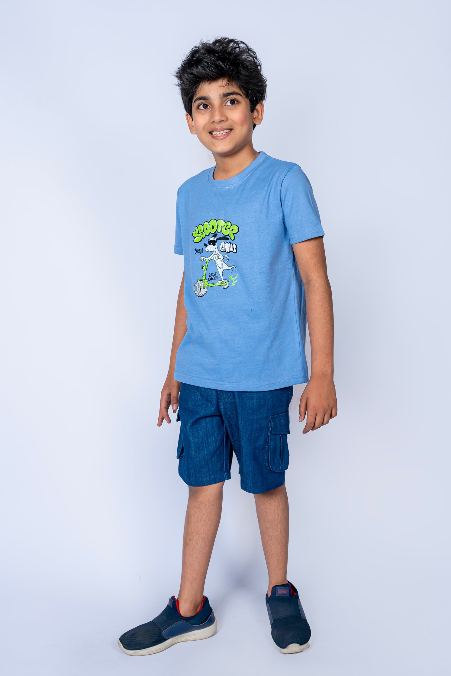 BOYS T-SHIRT NAVY WIHT FRONT "SCOOTER" PRINTING