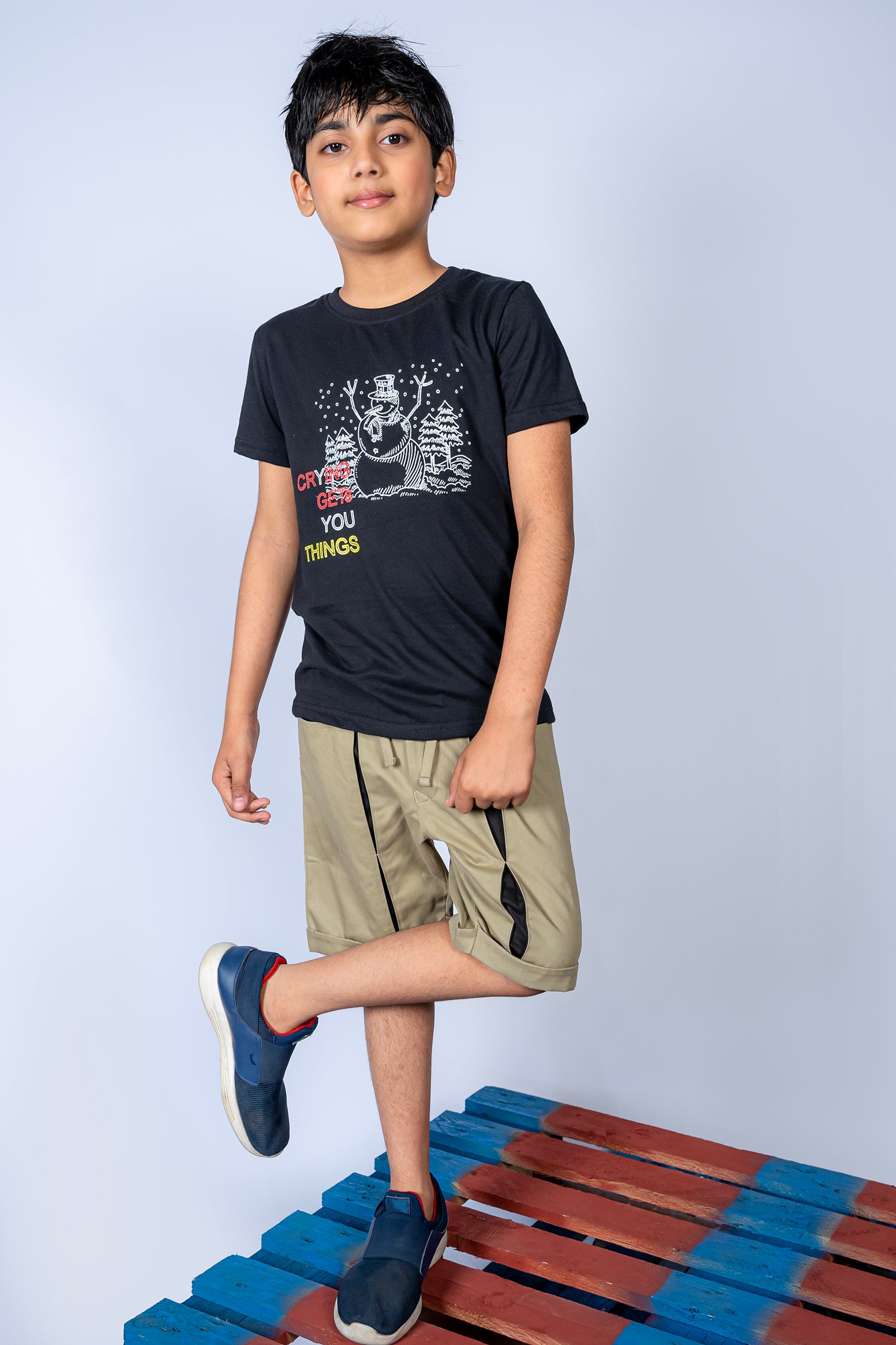 BOY'S T-SHIRT WITH "GEAR YOUR THINGS" PRINTING