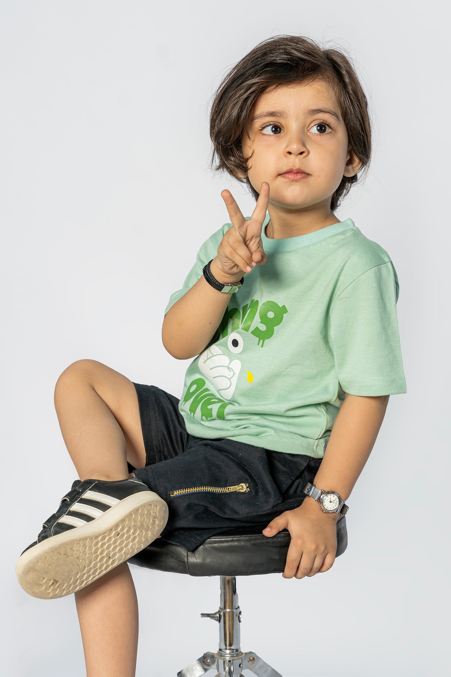 KID'S T-SHIRT PASTEL GREEN "HUNG OVER" PRINTING