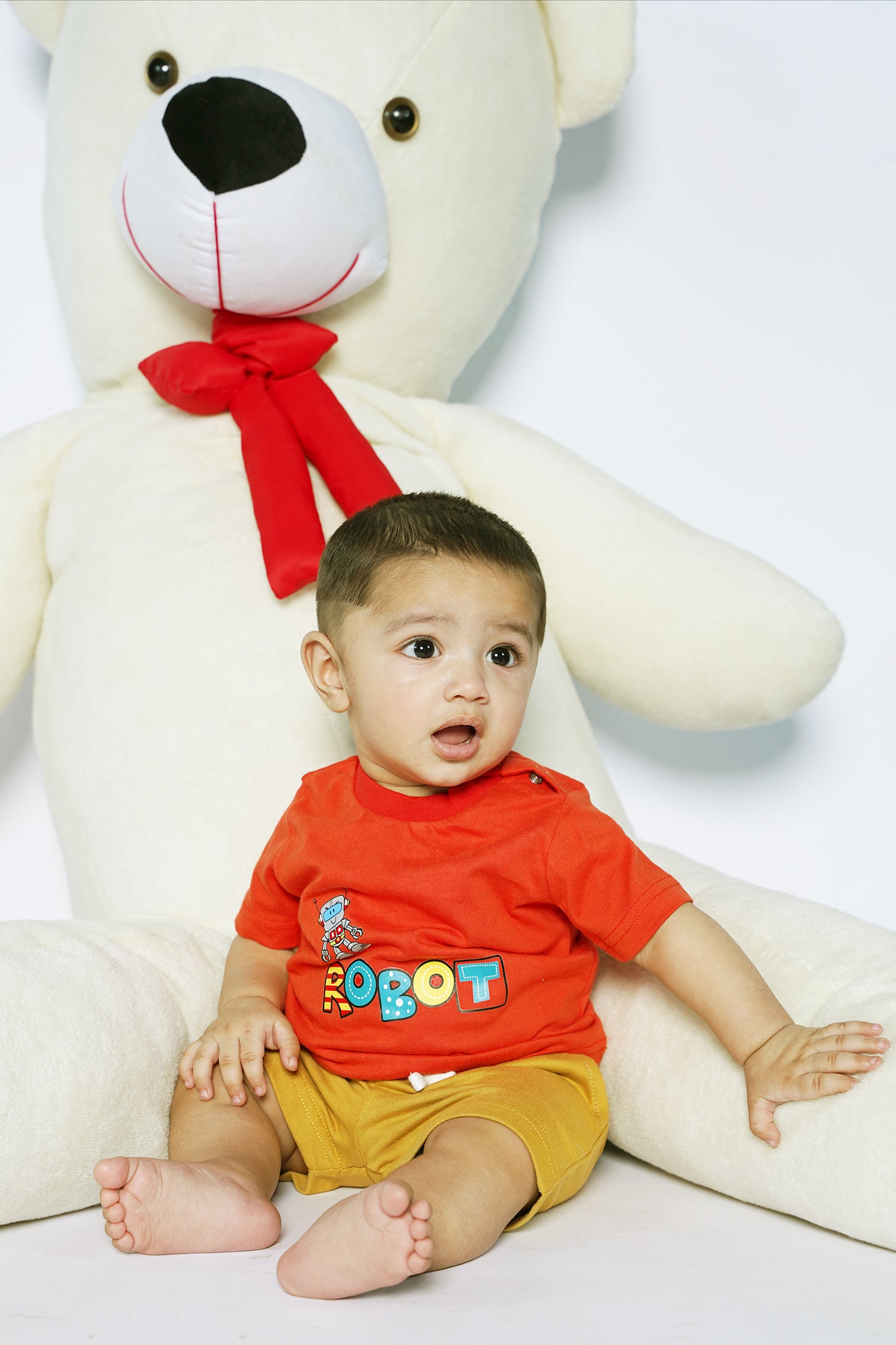 UNISEX BABY T-SHIRT RED FRONT ROBOT PRINTING