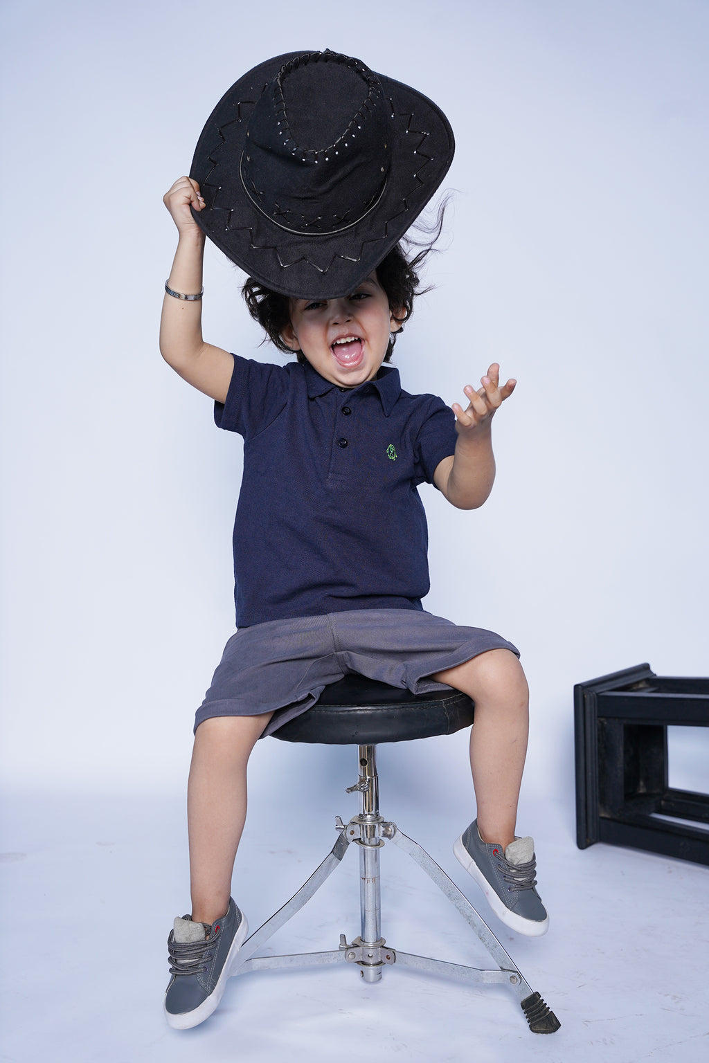 KID'S POLO BLUE FRONT EMBROIDERY