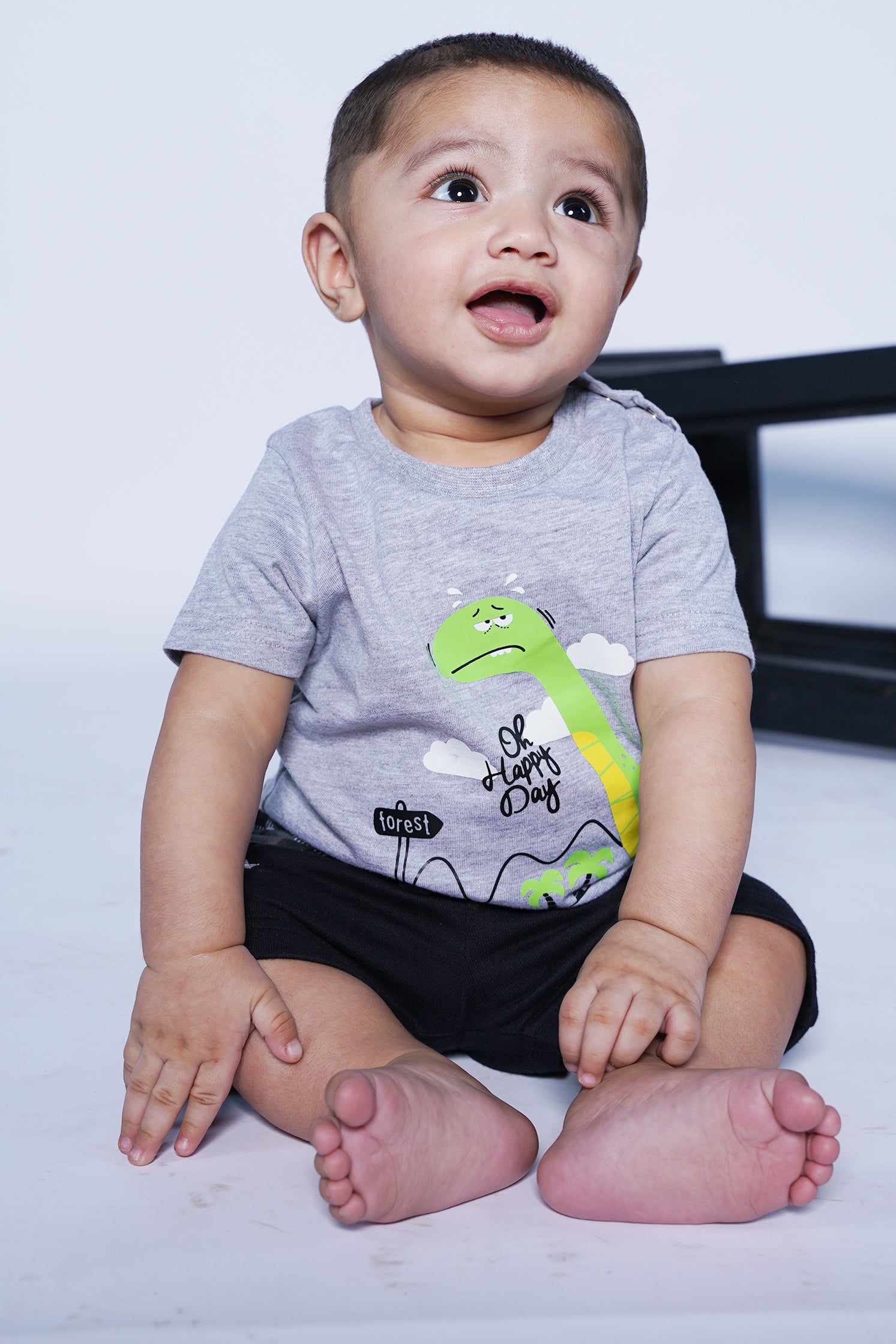 UNISEX BABY SHORT BLACK WITH CHECK
