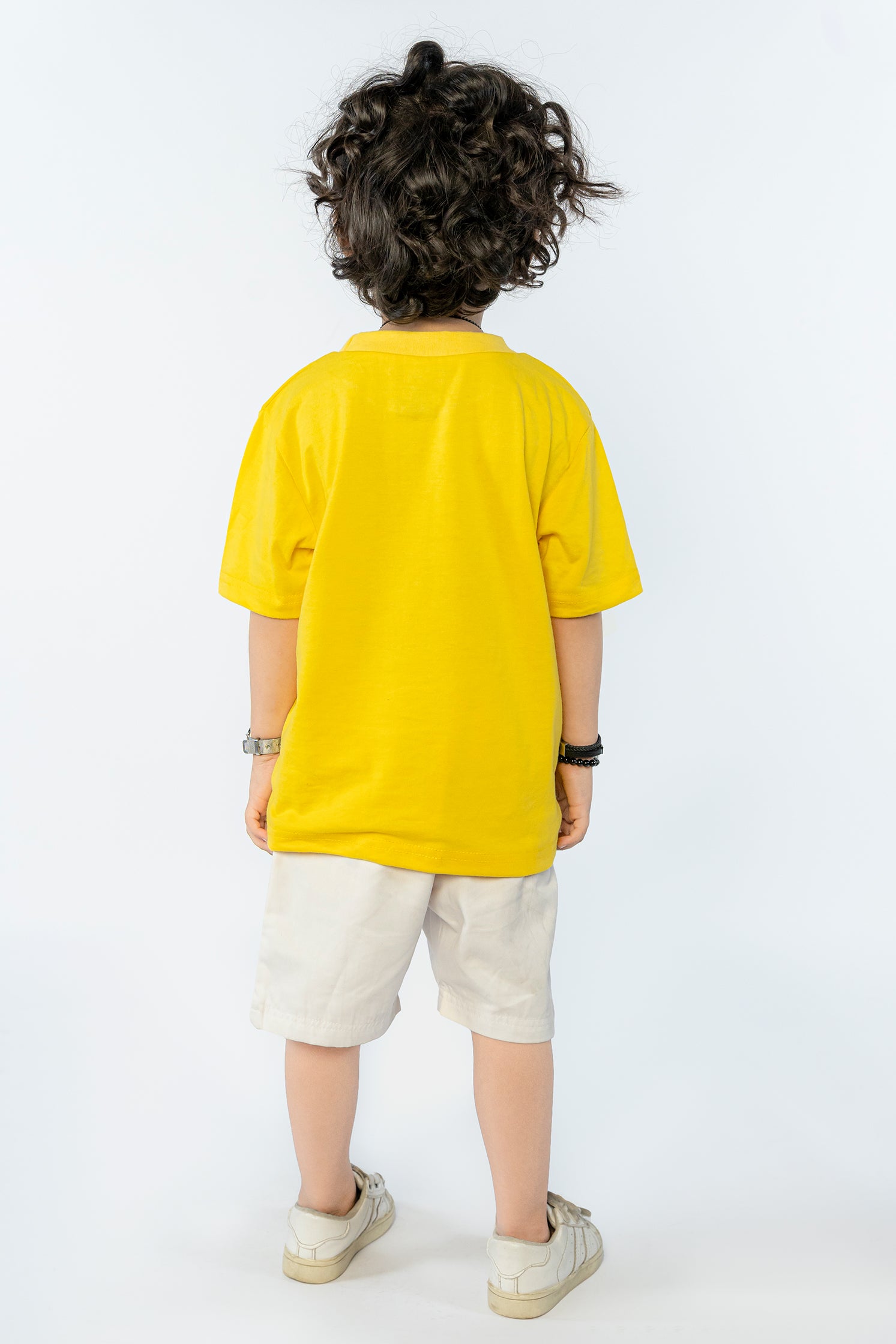 KIDS T-SHIRT MUSTARD WITH FRONT "DINO" PRINT