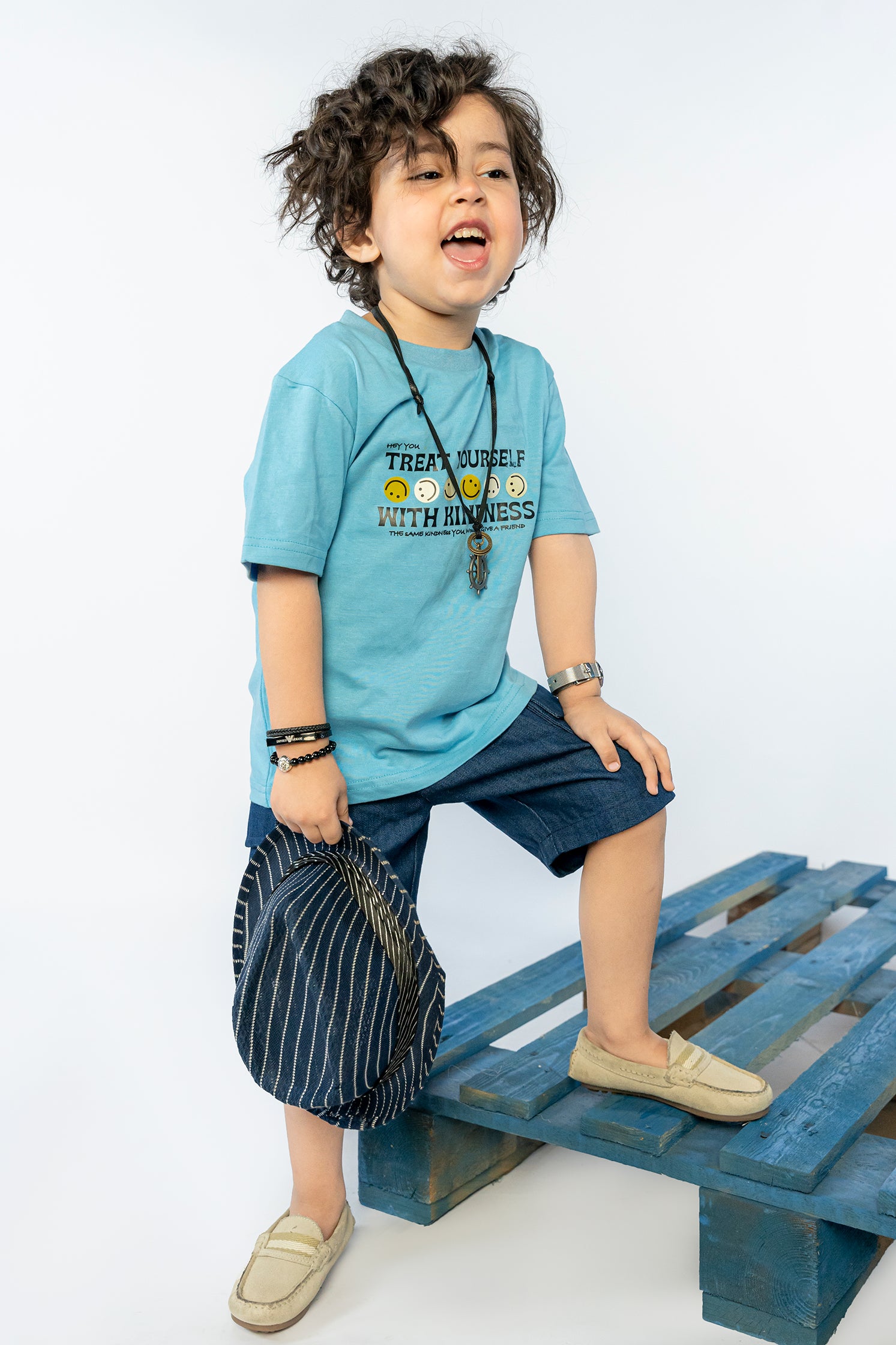 KID'S T-SHIRT CEIL BLUE WITH "TREAT YOURSELF" PRINTING