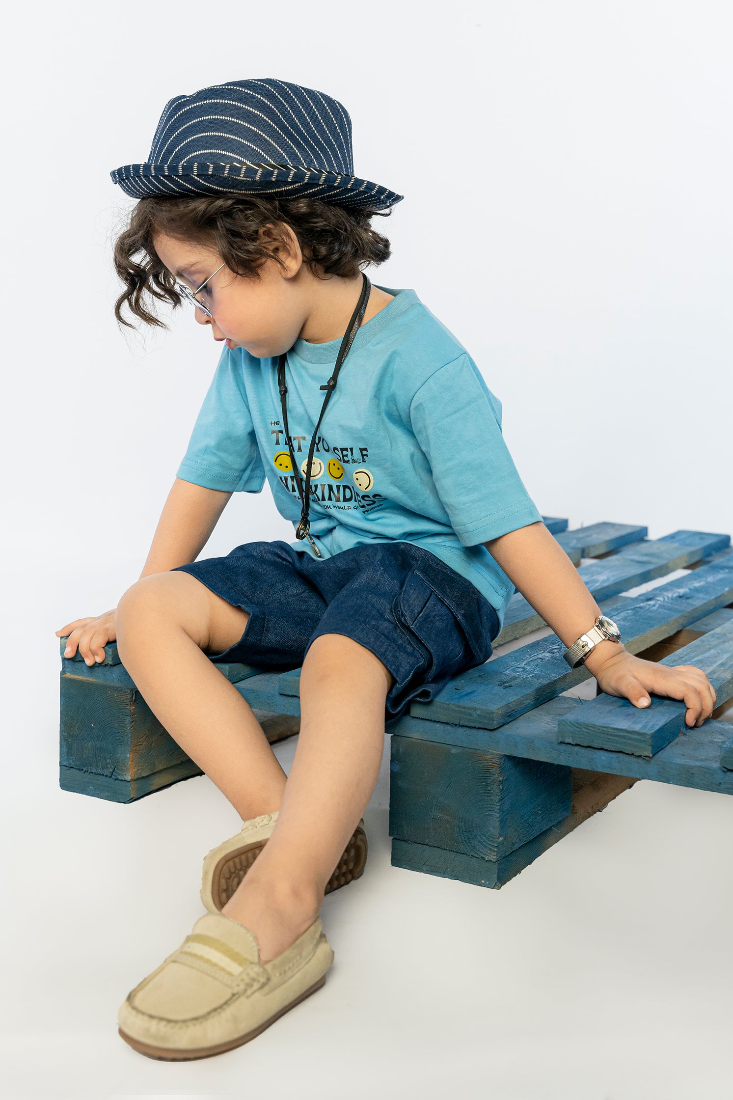 KID'S T-SHIRT CEIL BLUE WITH "TREAT YOURSELF" PRINTING