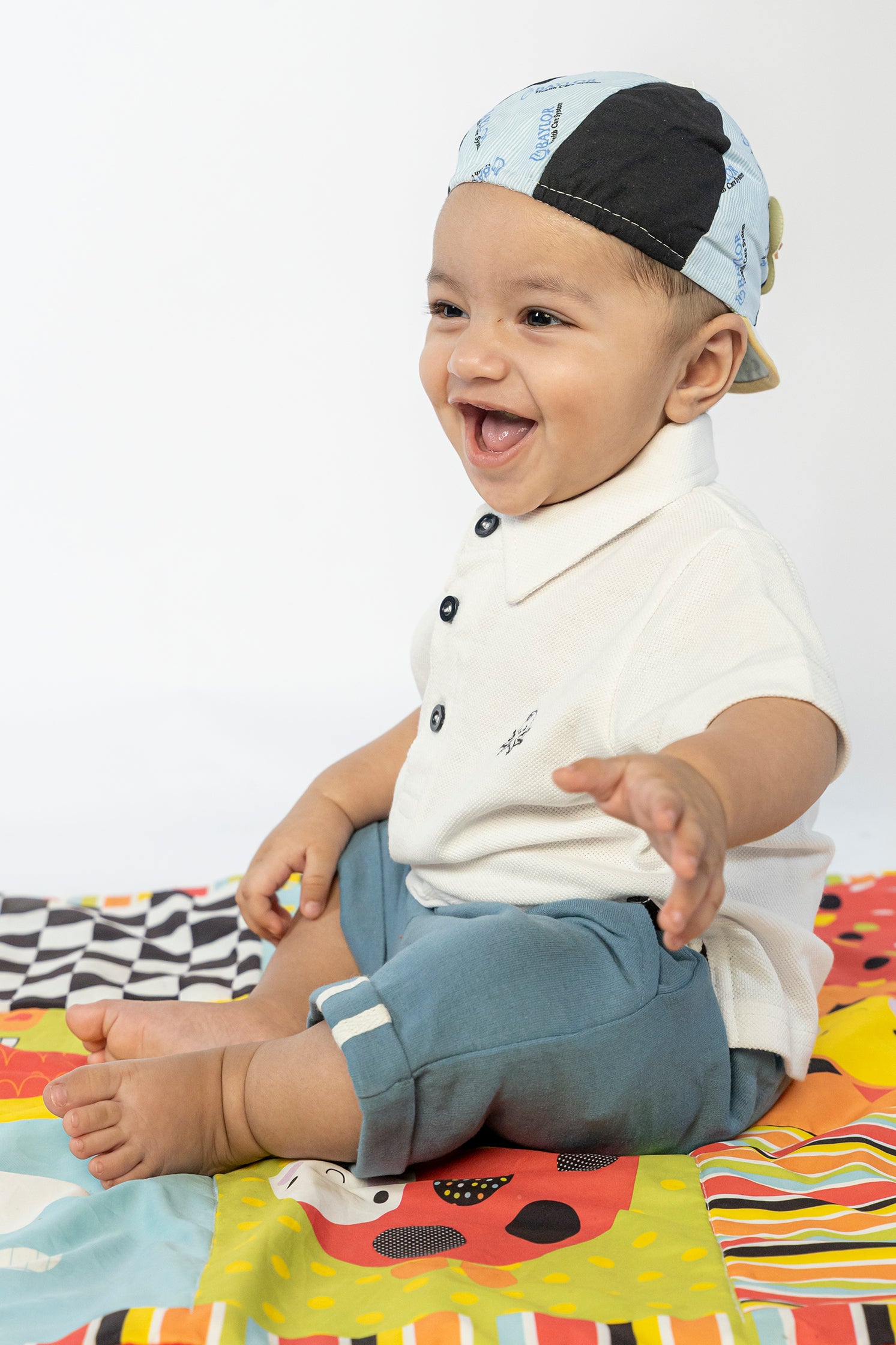 UNISEX BABY POLO WHITE WITH EMBROIDERY