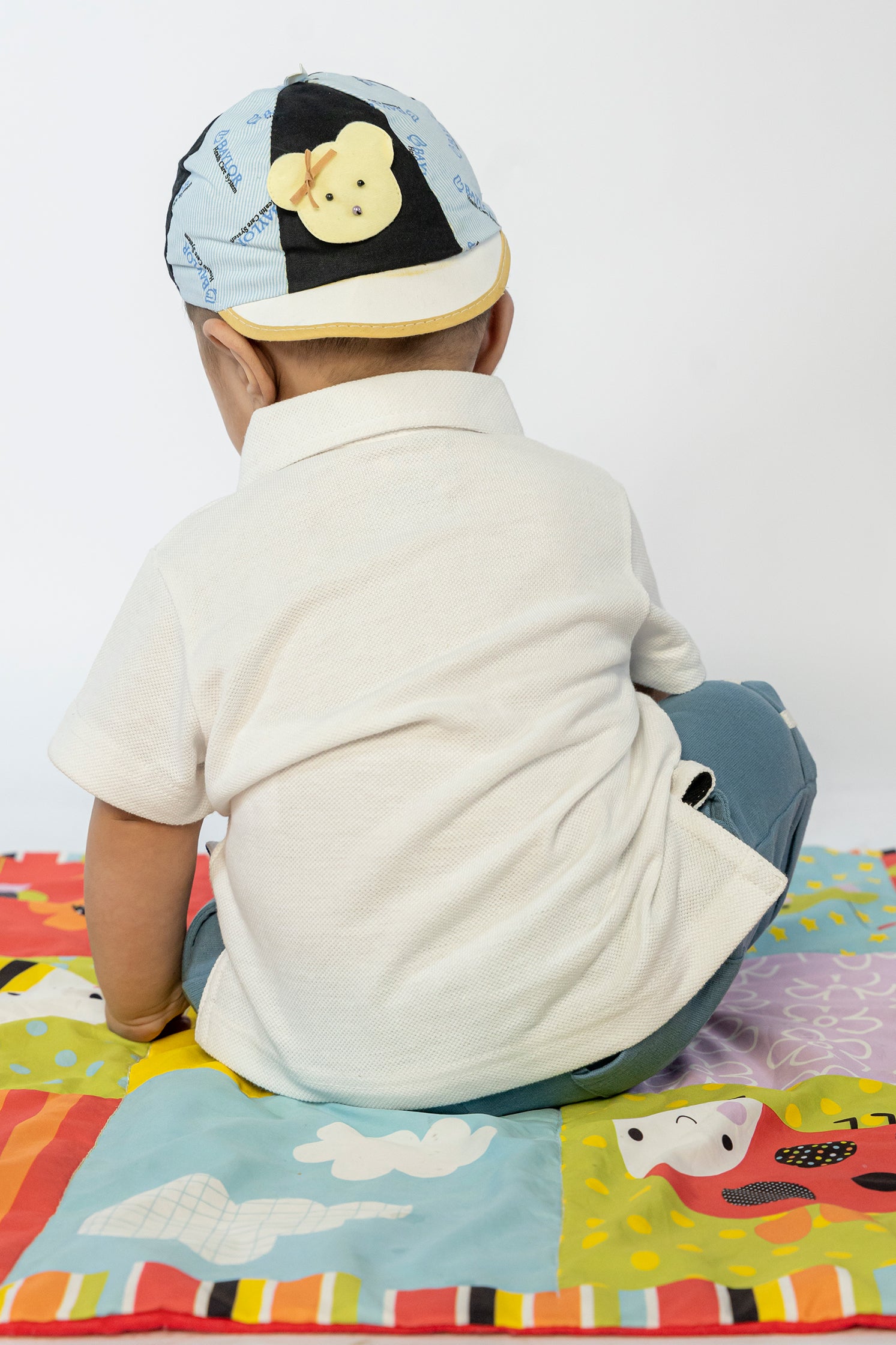 UNISEX BABY POLO WHITE WITH EMBROIDERY
