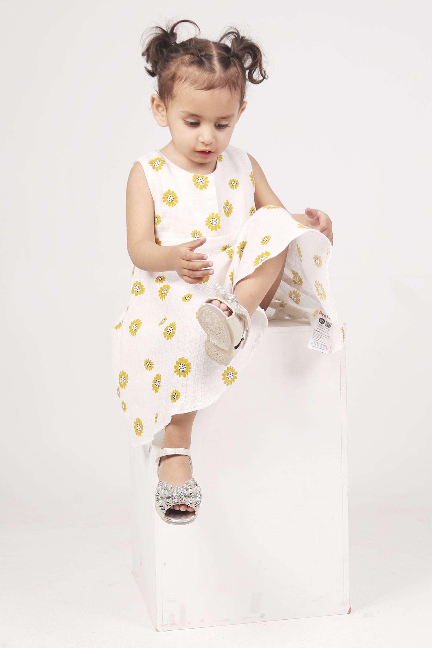BABY GIRL MUSLIN FROCK