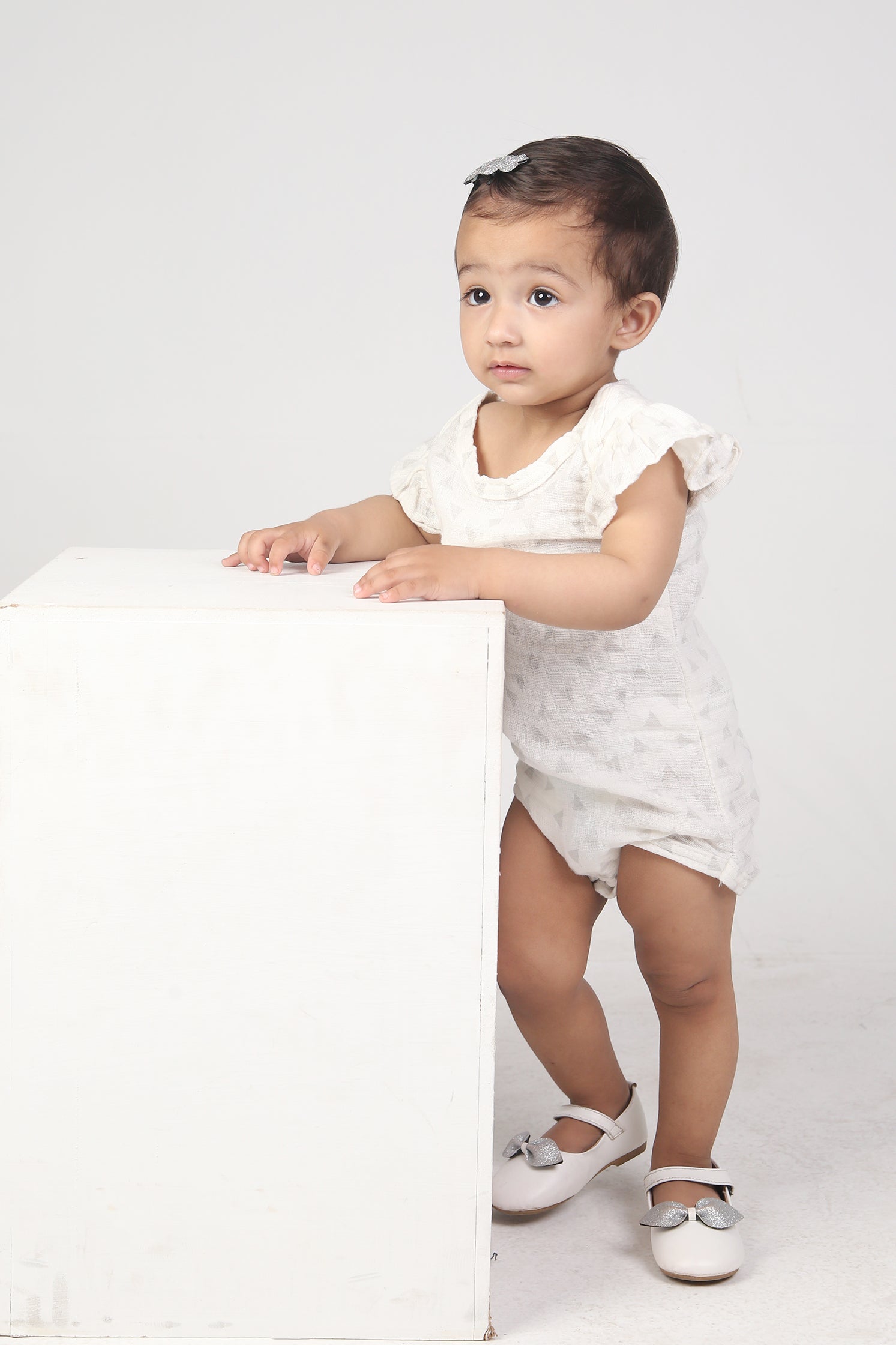 100% SOFT COTTON UNISEX ONESIE (PACK OF 3)