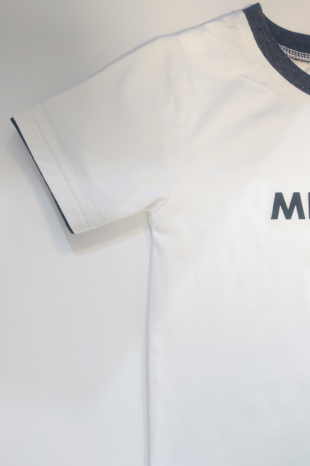 KID'S T-SHIRT WHITE WITH "MR. BUSY" PRINTING