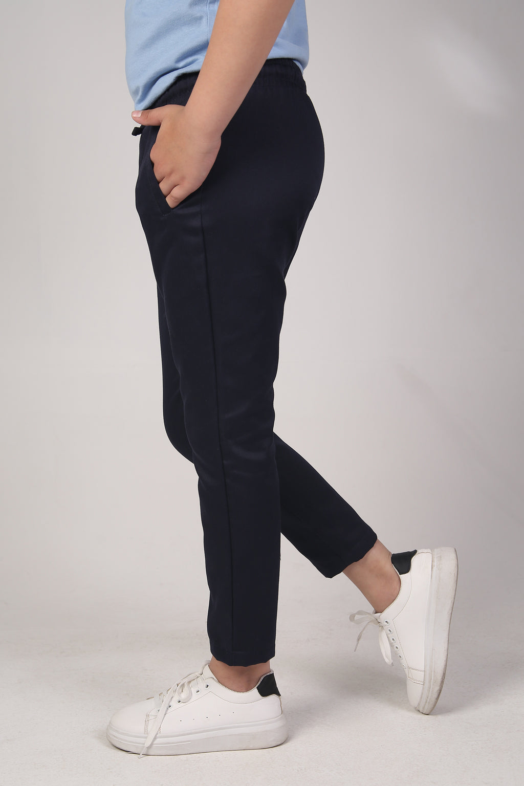 BOY'S DARK BLUE CHINO PANT