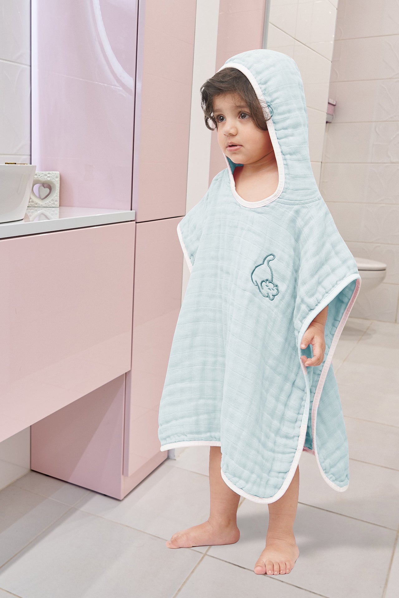 KID'S HOOD TOWEL FEROZI WITH EMB