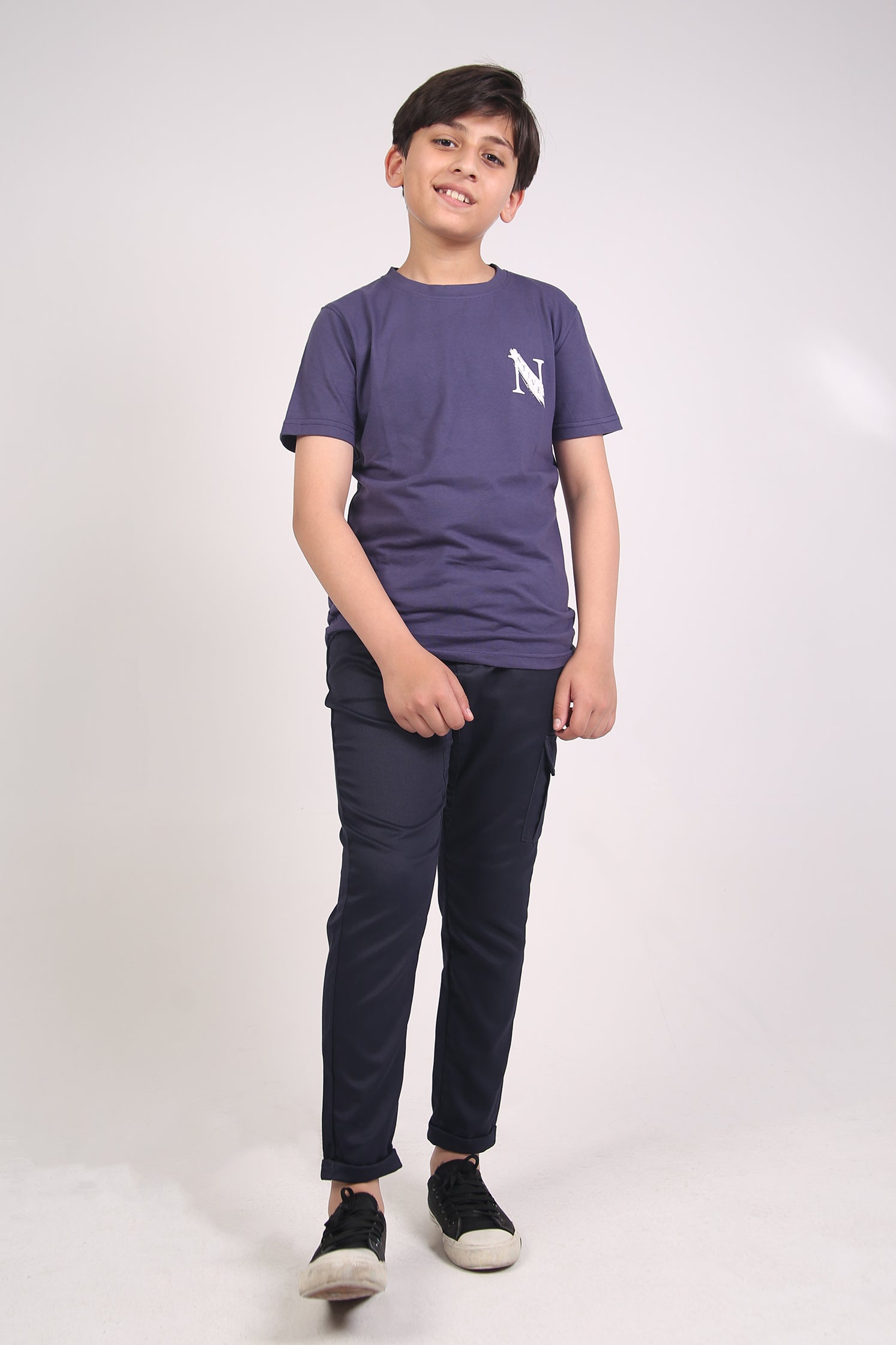 BOY'S T-SHIRT / IRLIS BLOOM LETTER GRAPHIC PRINT