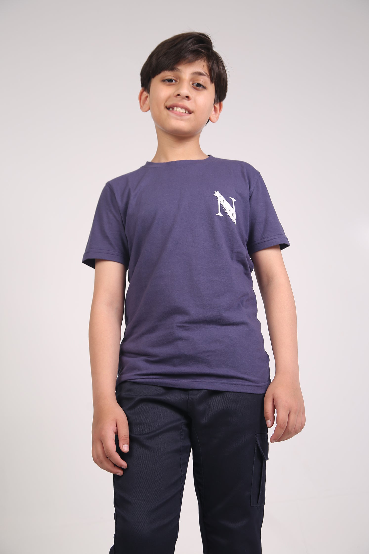BOY'S T-SHIRT / IRLIS BLOOM LETTER GRAPHIC PRINT