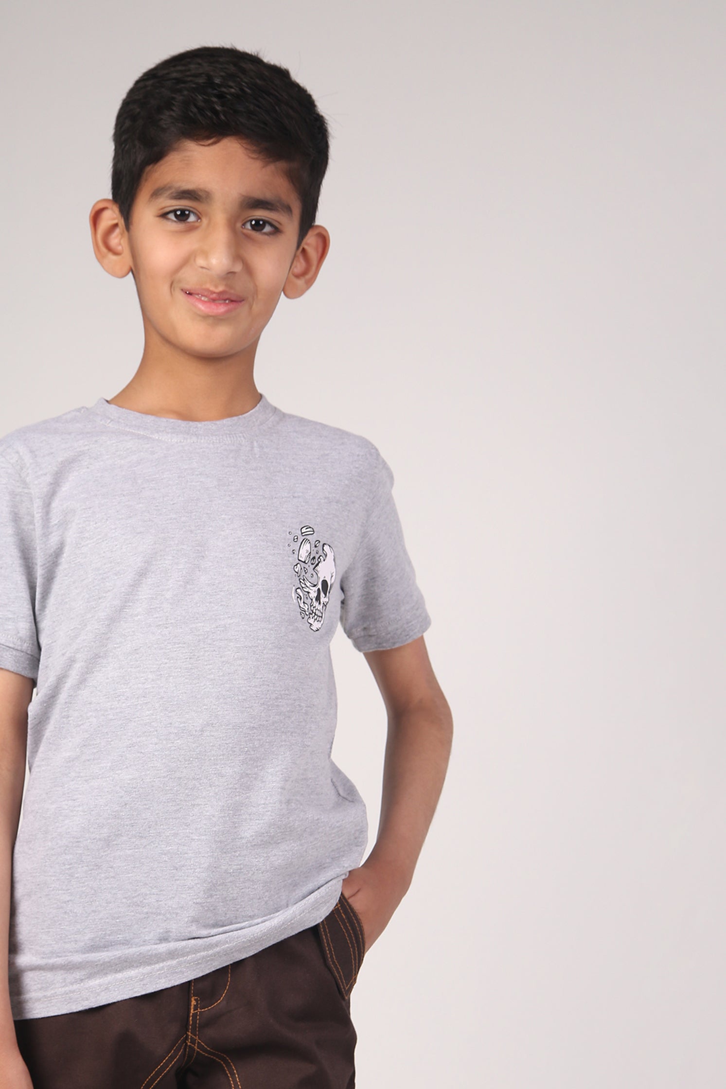 BOY'S T-SHIRT FUNKY WHITE WITH "SKULL" PRINTING