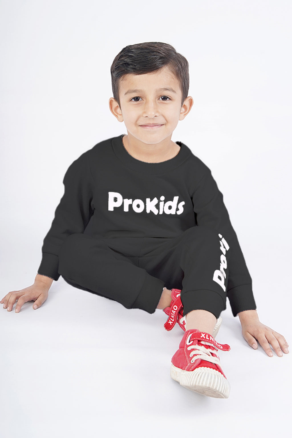 KIDS BLACK JOGGER SET