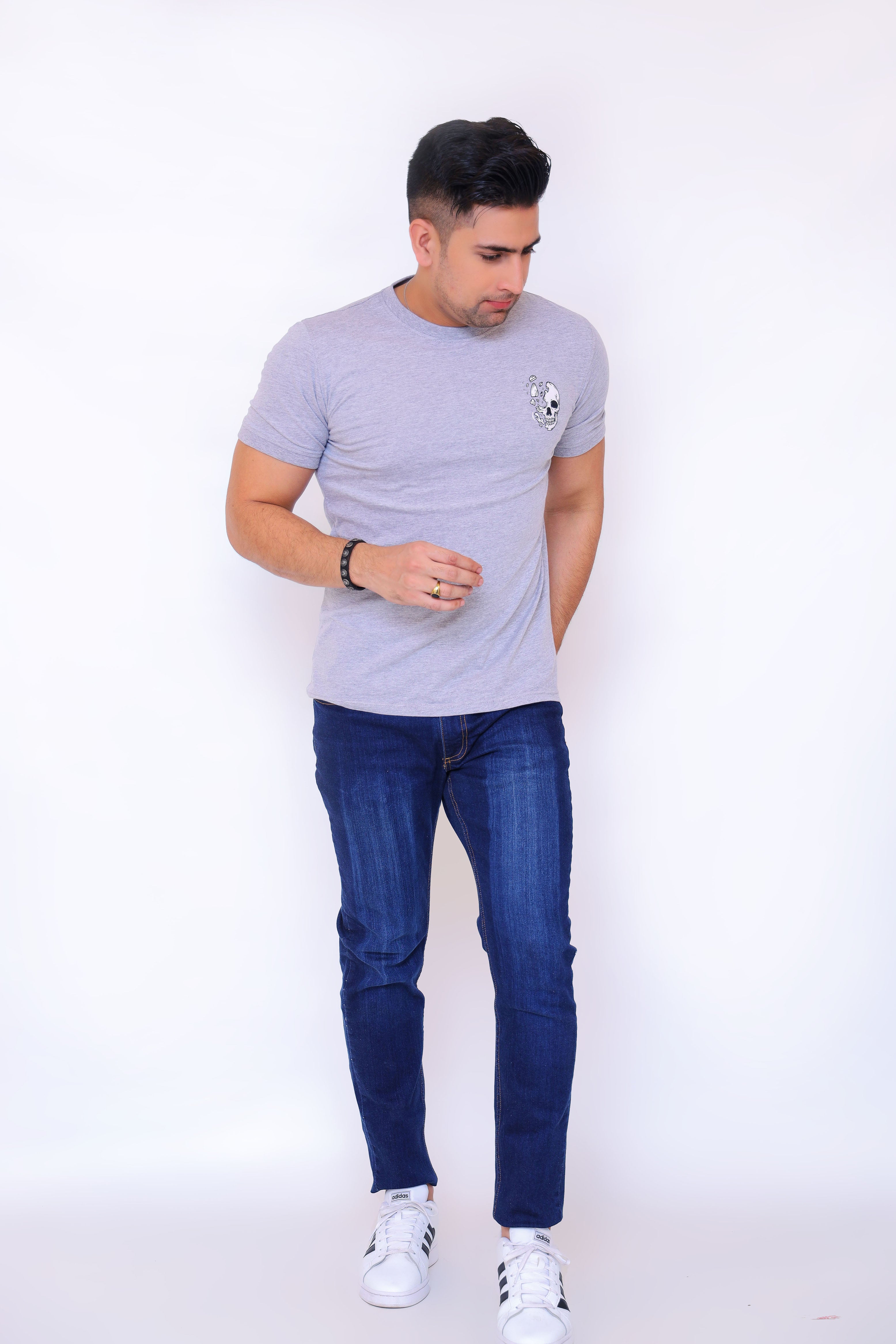 MEN'S T-SHIRT COOL GRAY SCATTERED PRINT