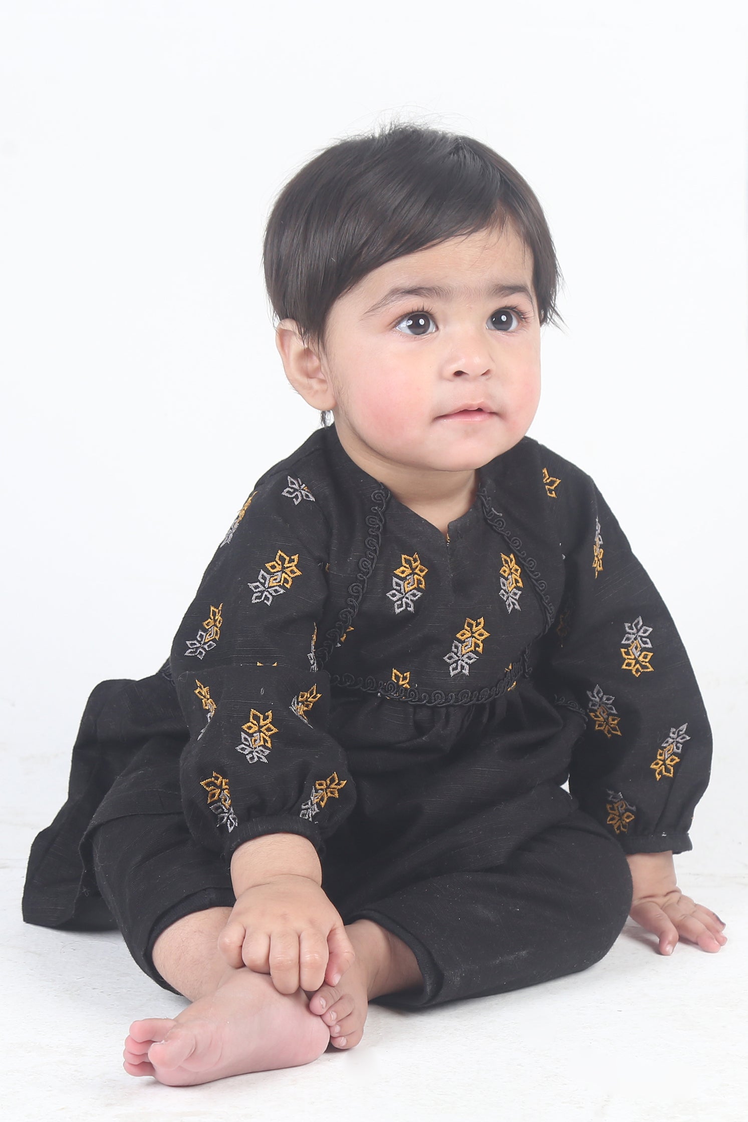 2 PIECE - EMBROIDERED KHADDAR SUIT BLACK