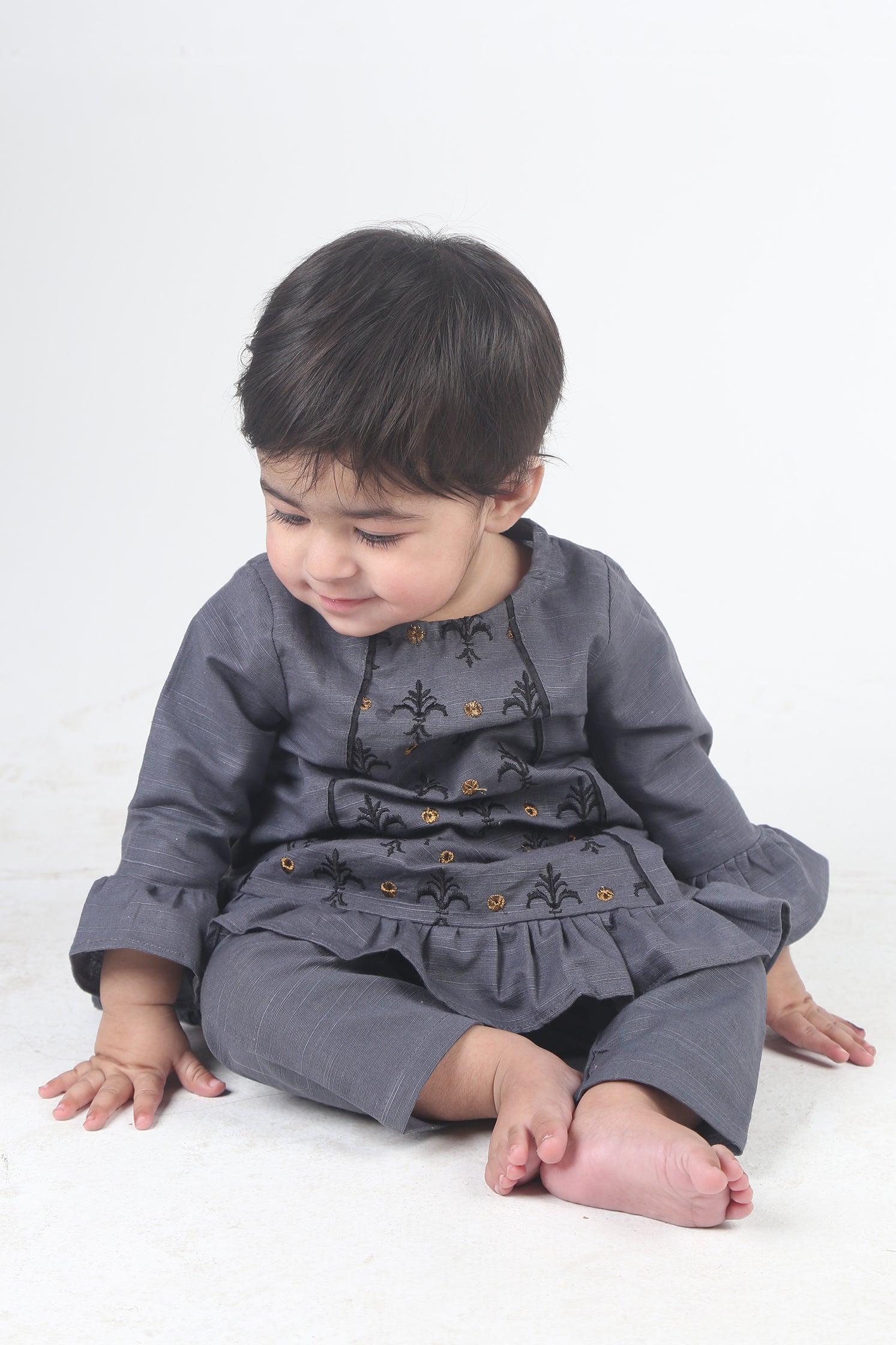 2 PIECE - EMBROIDERED KHADDAR SUIT CHARCOAL