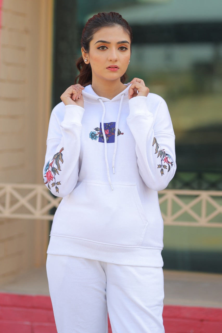 WHITE WITH FRONT PRINTING HOODIE